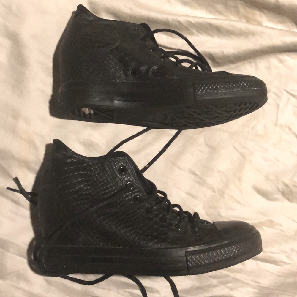 Converse Wedge shoes